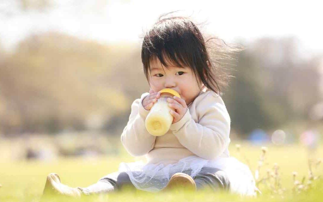 Different Kinds of Homemade Water That Are Safe for Your Baby