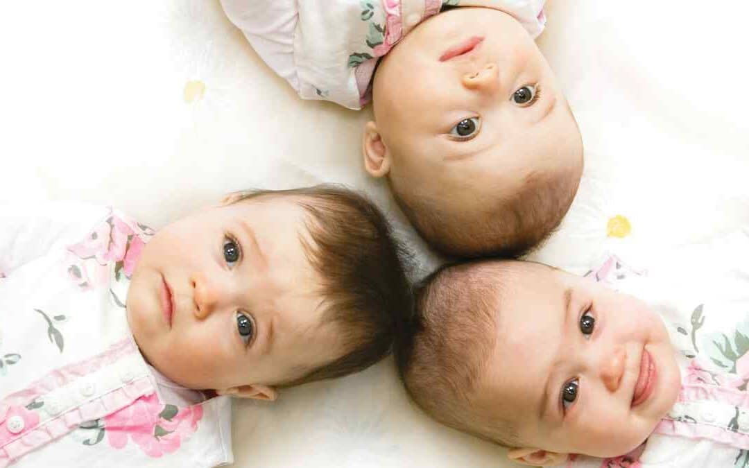 Feeding Your Trio with Ease: A Formula Guide for Triplets  