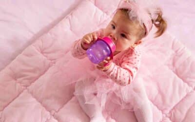 Navigating Newborn Hydration: When is Water Safe for Your Baby?