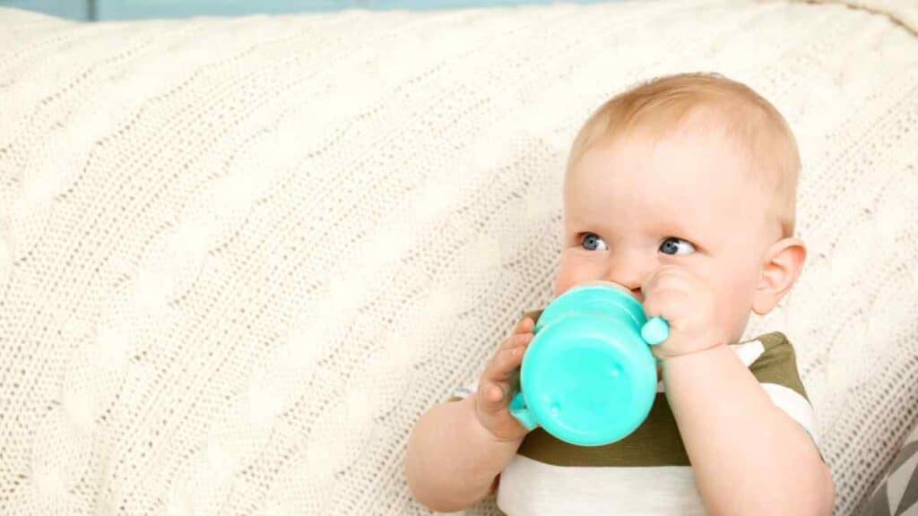 the-best-water-to-use-for-your-baby-s-feeding-needs-baby-water